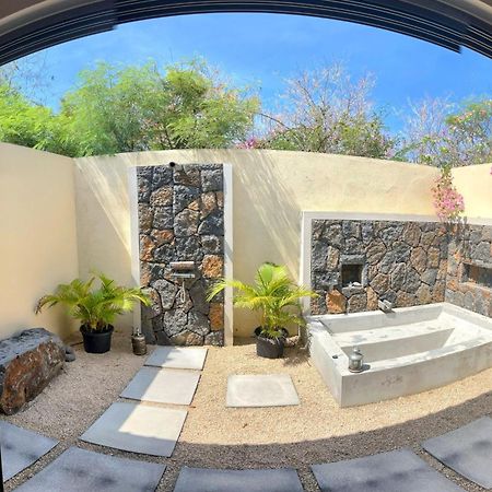 Lakaz Kannell - Vanilla Lodge, Secluded Outside Bath & Shower Infinity Pool カップ・マルールー エクステリア 写真